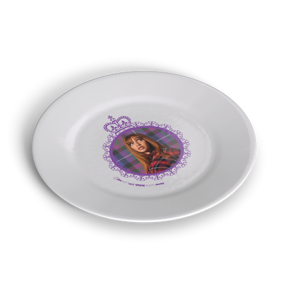 Never Met a British Girl Plate White