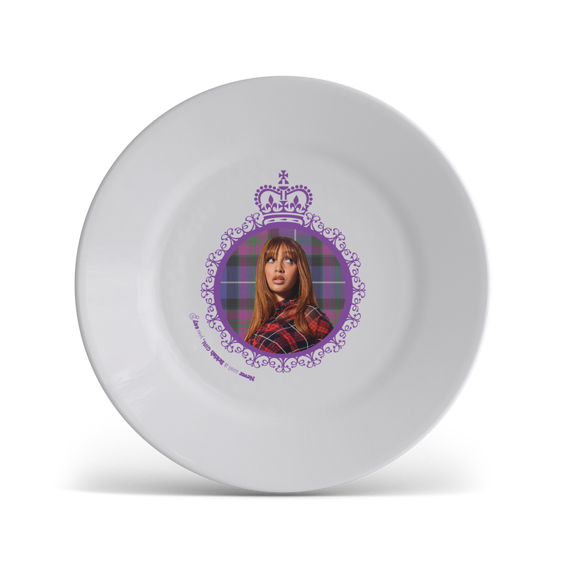 Never Met a British Girl Plate White